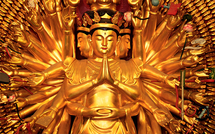 The 1000-Armed Guanyin (Bodhisattva of Compassion)