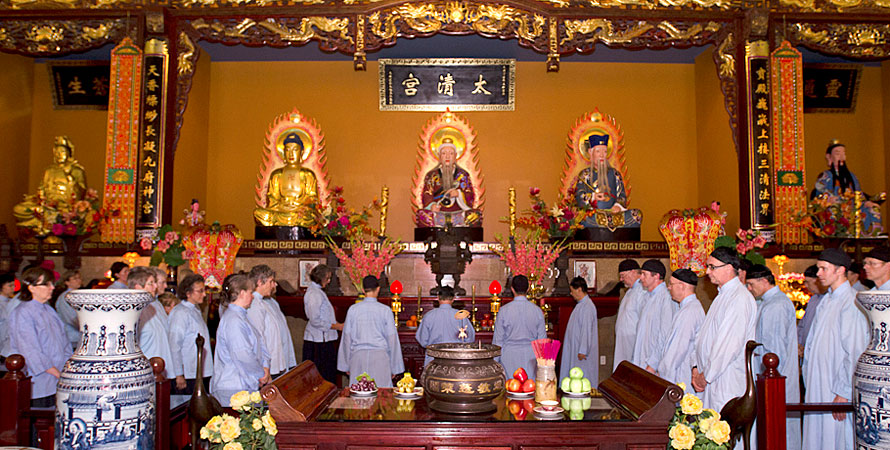 Sanjiao Heyi: The Unity of the Three Teachings
